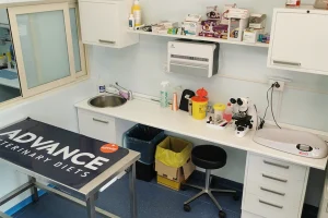 La nostra clinica veterinaria, ArcadiaVet si dedica alla salute e al benessere dei tuoi amici a quattro zampe, i nostri studi e il nostro team è sempre in continuo aggiornamento, per garantire al tuo pet, tutto il benessere di cui ha bisogno